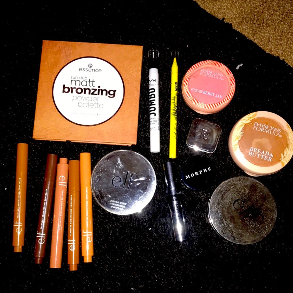 Used makeup bundle see pics